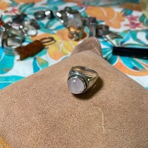 Sterling silver and rose quartz ring